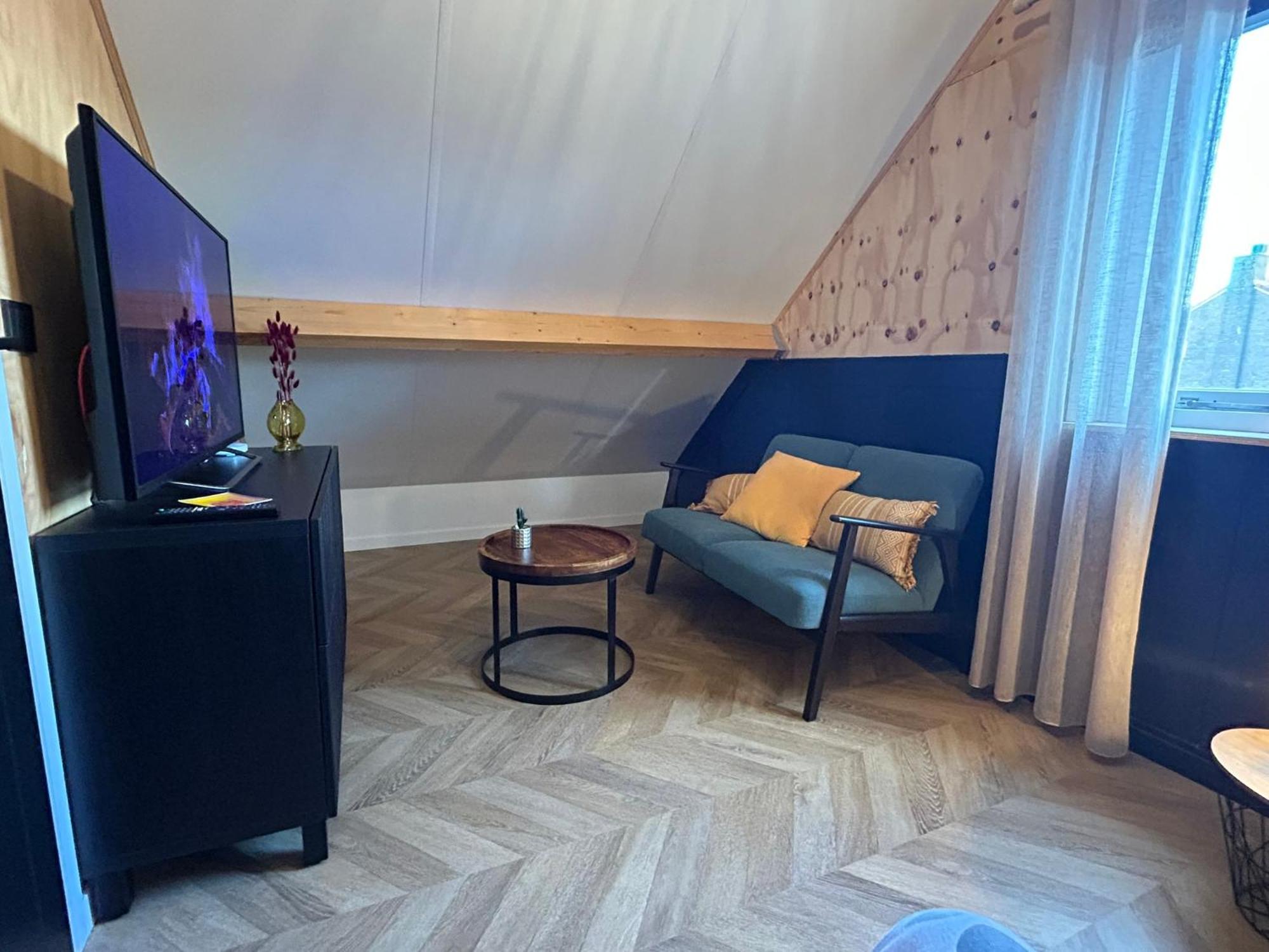 Tiny House Thuus Villa Sint Annaland Ngoại thất bức ảnh