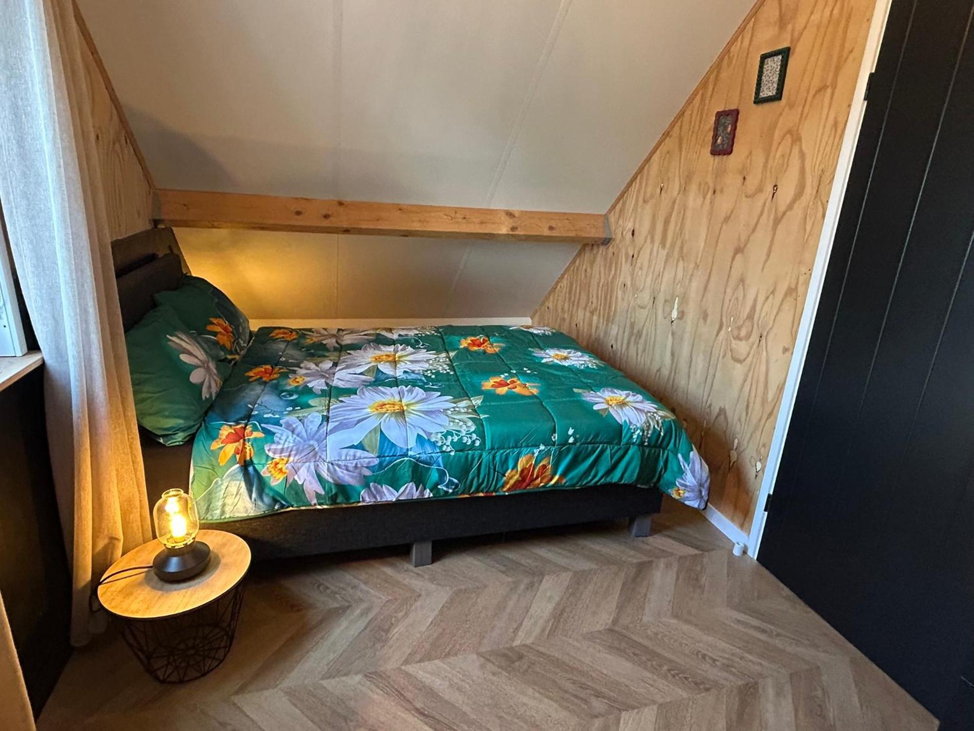 Tiny House Thuus Villa Sint Annaland Ngoại thất bức ảnh
